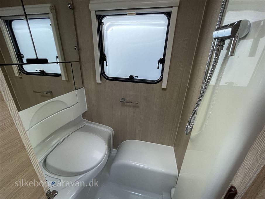 Adria Adora 482 LU
